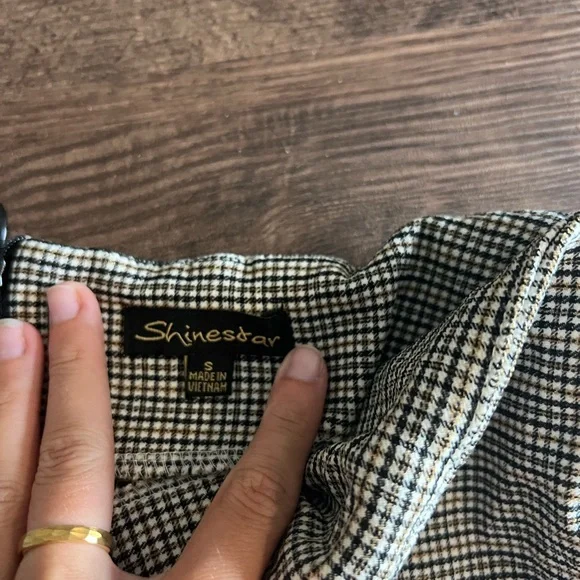 Shinestar plaid black white mini skirt - Picture 2 of 5